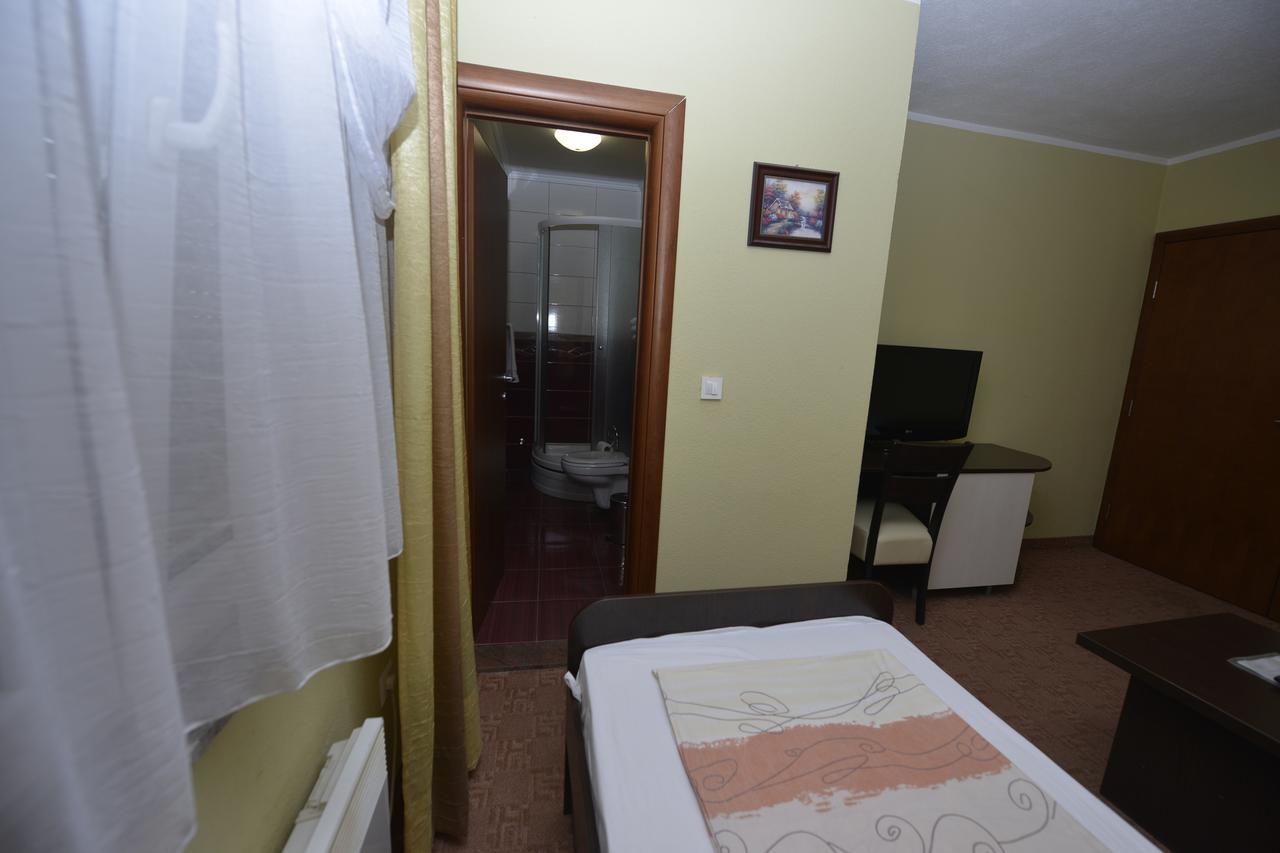 Motel Borik Potoci Екстериор снимка