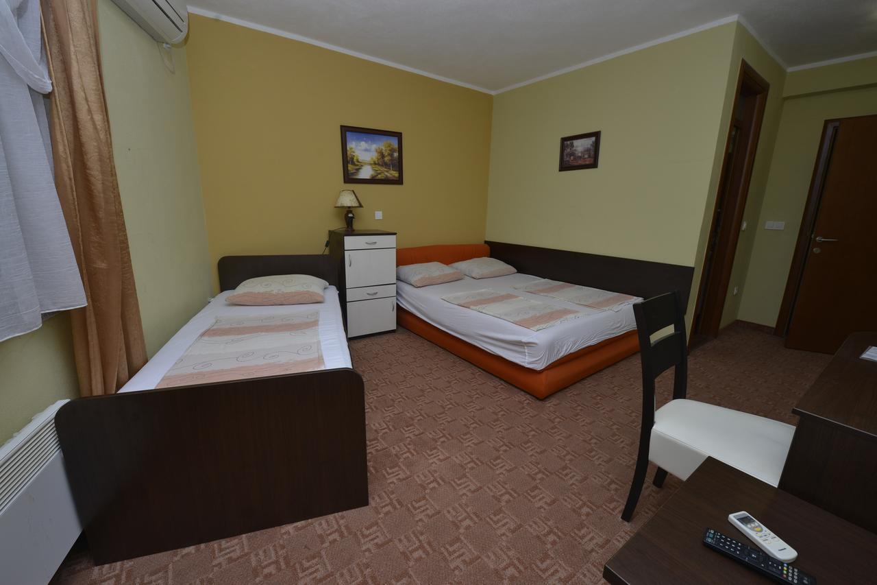 Motel Borik Potoci Екстериор снимка