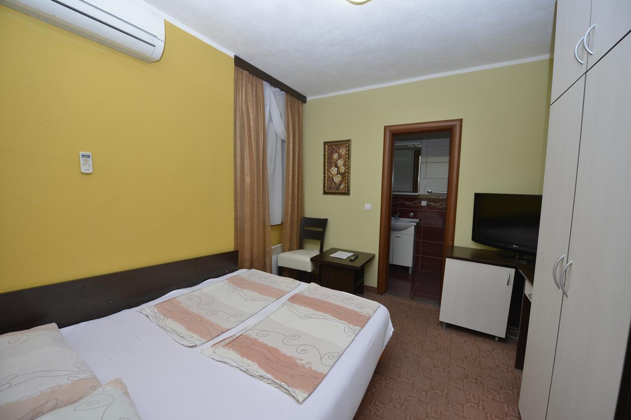 Motel Borik Potoci Екстериор снимка