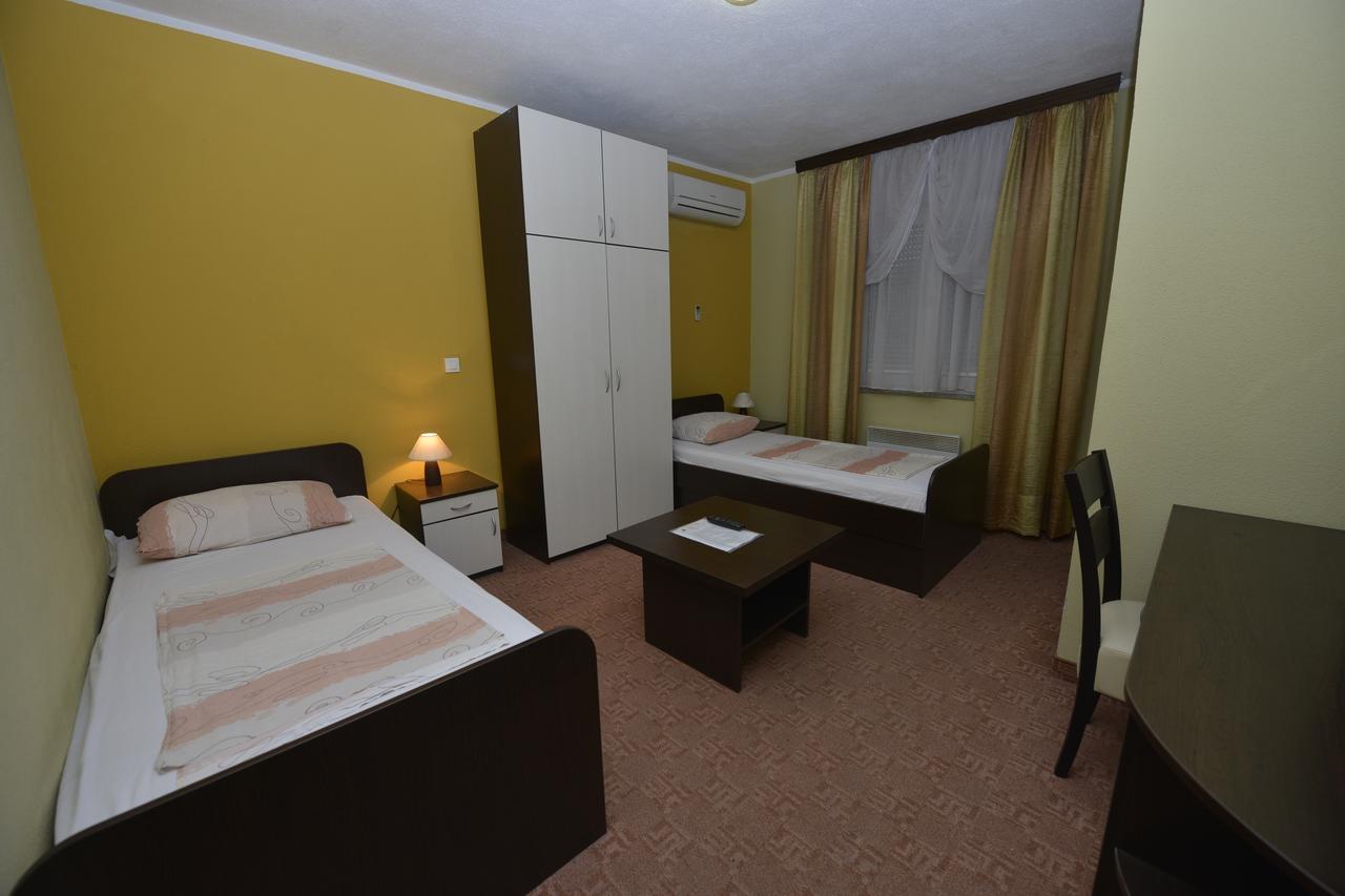 Motel Borik Potoci Екстериор снимка